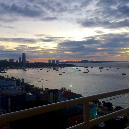 View Talay 6 Apartment Pattaya Buitenkant foto