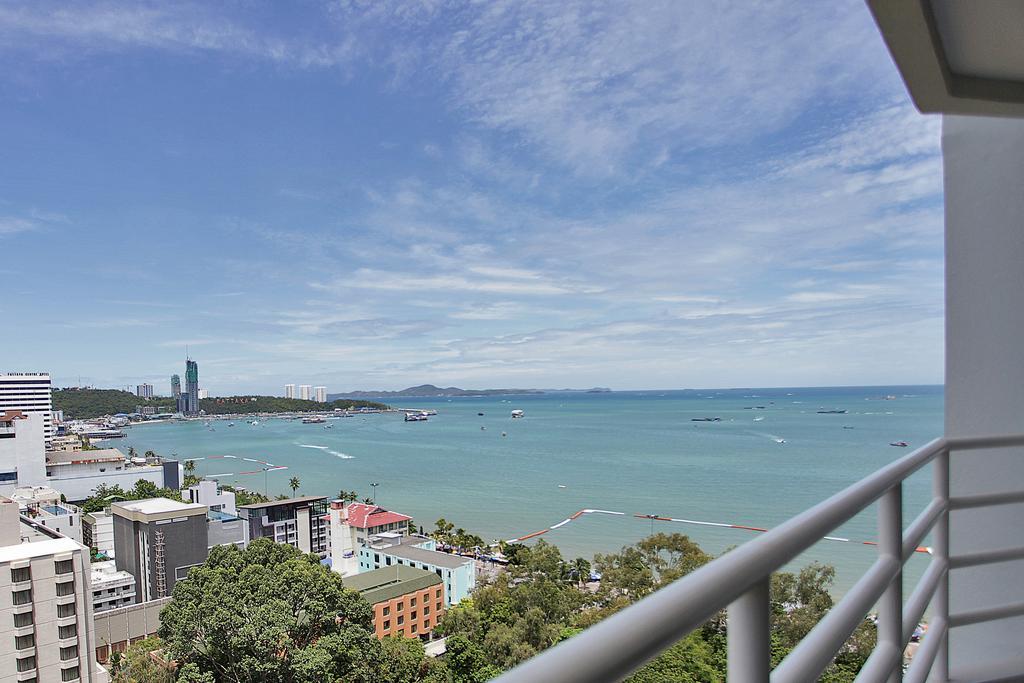 View Talay 6 Apartment Pattaya Buitenkant foto